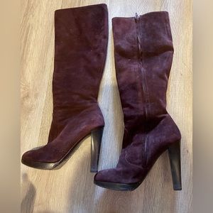 Suede, burgandy, size 7.5, boots, made in Italy